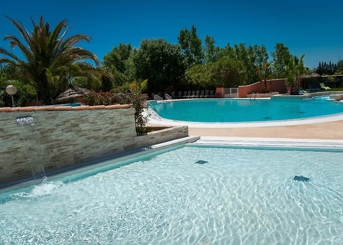 Mobil Climatise Avec Terrasse Dans L'escale, Calme, A 20 Mn A Pied De La